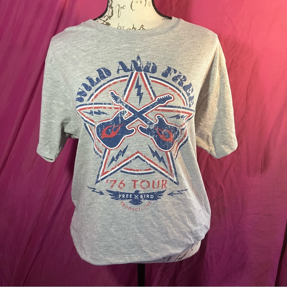 freebird Star Guitar Graphic Tee - Gray and Blue